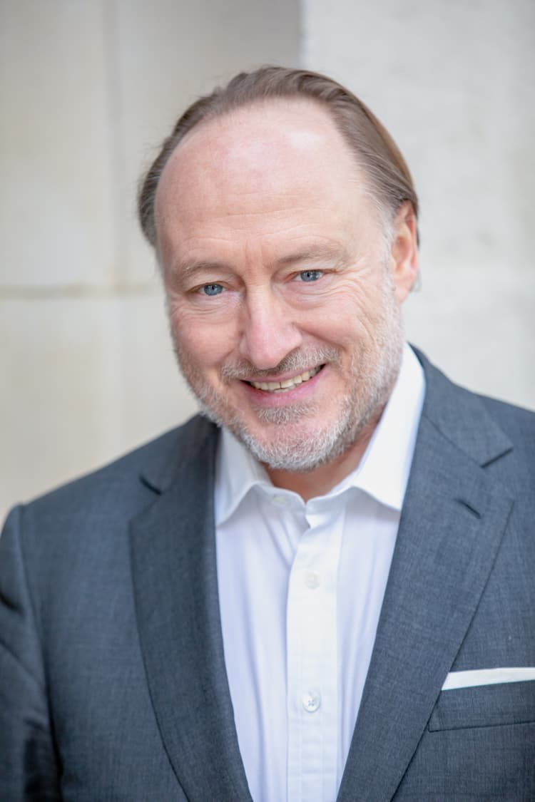 Andrew Roberts