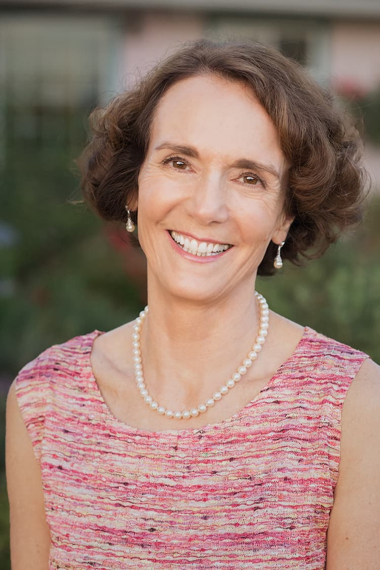 Elizabeth Cobbs